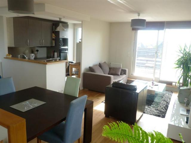 AppartementT3/ 2 chambres/ 76 m²