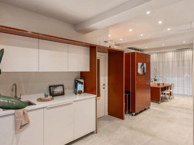 Appartement/woning met kantoor/praktijk!