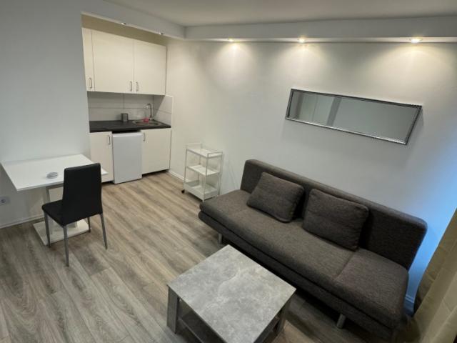 Appartment komplett möbliert in Düsseldorf Gerresheim