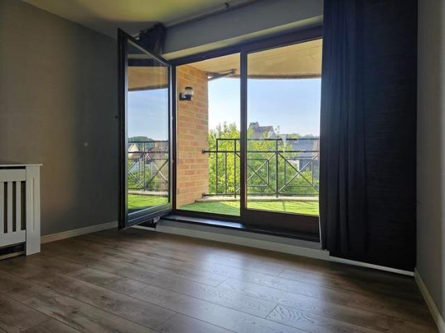 Appart/studio 1 chambre traversant terrasse