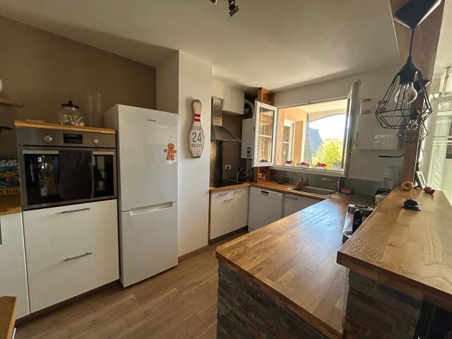 appatement4 pièces de 83 m² MEUBLÉ