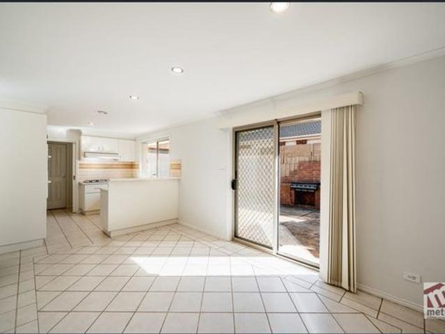 APPEALING FAMILY HOME!