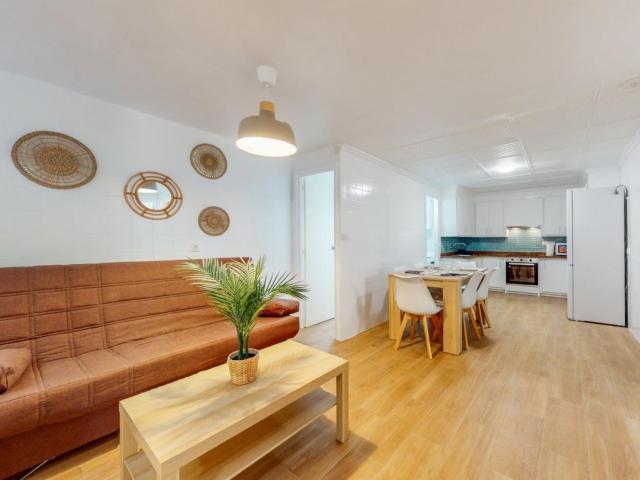 Appealing single bedroom