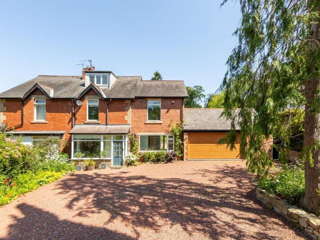 Apperley Road, Stocksfield 5 bed semi detached house to rent £2,750 pcm £635 pw