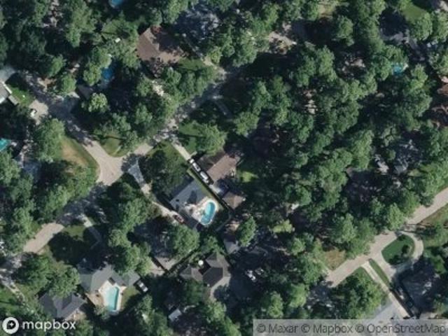 Apple Valley Ln