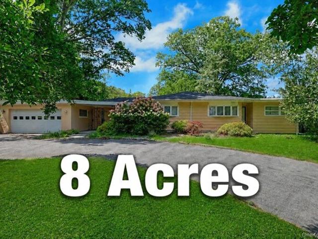 Apple Lane Dr, Middletown, Home For Sale