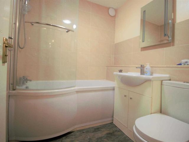 Apple Property Services Bennison Drive For Rent