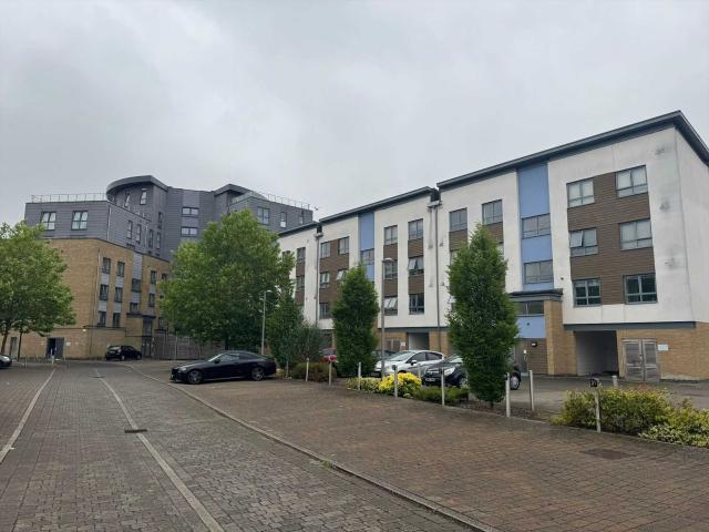 Apple Property Services Quayside Drive For Rent