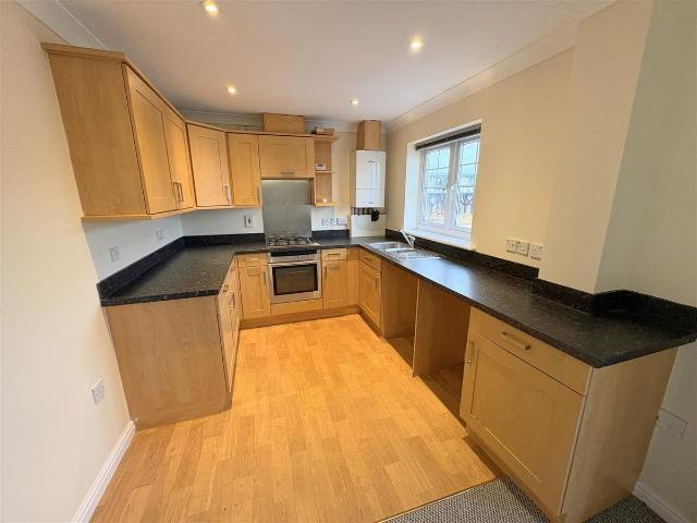 Appleby Close, Darlington DL1, 2 bed flat to rent, £675 pcm | PrimeLocation