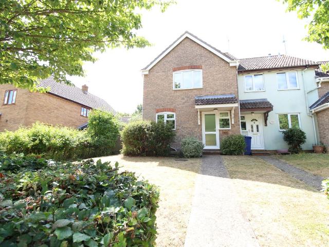 Appledown Drive, Bury St Edmunds IP32, 3 bed semi detached house to rent, £1,350 pcm | PrimeLocation