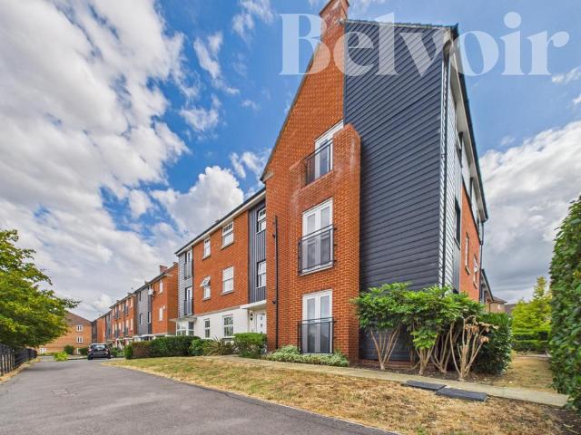 Appleton Drive, Marnel Park. 2 bed flat to rent £1,250 pcm £288 pw
