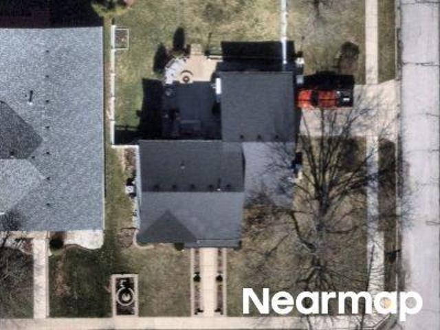 Appletree Ln