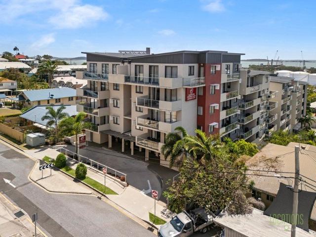 APPLICATION APPROVED: 2 BEDROOM FURNISHED APARTMENT IN GLADSTONE CENTRAL