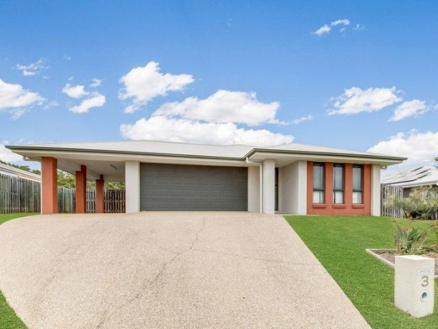 APPLICATION APPROVED: MODERN FAMILY RESIDENCE IN POPULAR LOCATION!