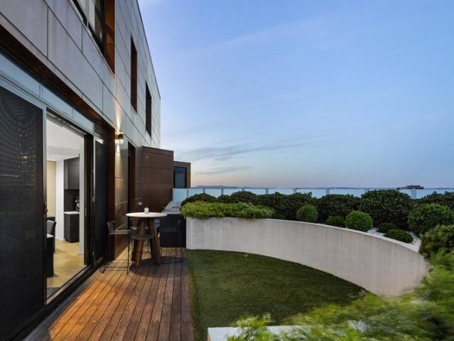 [Applications closed lease pending] Luxury Meets Functionality: A Custom Designed Penthouse Awaits You