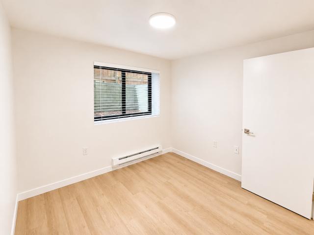 Approach at Jackson Park 2 Bedroom Apartment for Rent at 1203 Ne 135th St, Seattle, WA 98125 Pinehurst