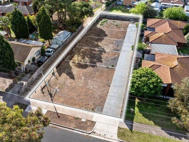 Approved Development Opportunity Plans for 5 Townhouses on separate titles