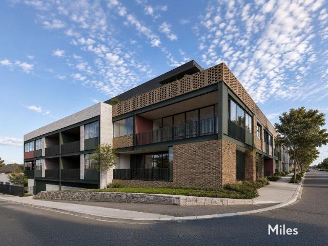 Approved Permit. Panoramic CBD Views. Prime Ivanhoe Position