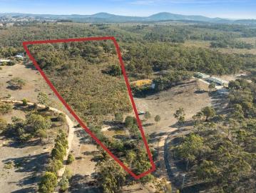 APPROX 40 ACRES TO MAKE YOUR OWN