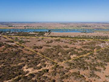 Tailem Bend, The Coorong, South Australia