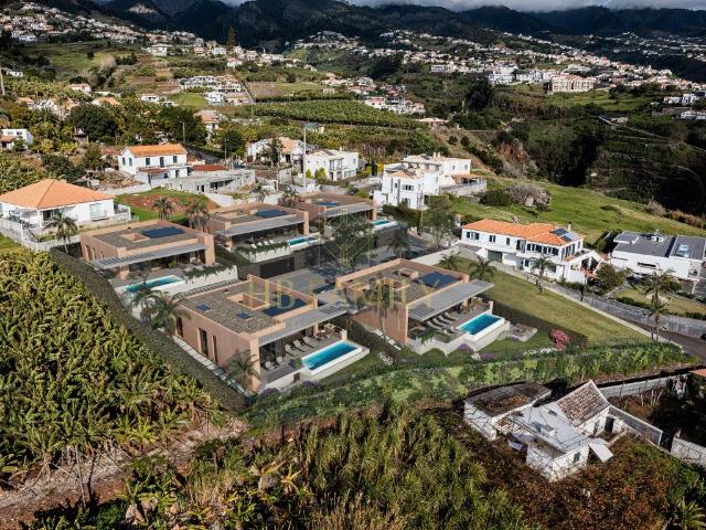 Apresentamos as Villas Calheta Hills, um empreendimento excl. 178m² Estreito Da Calheta