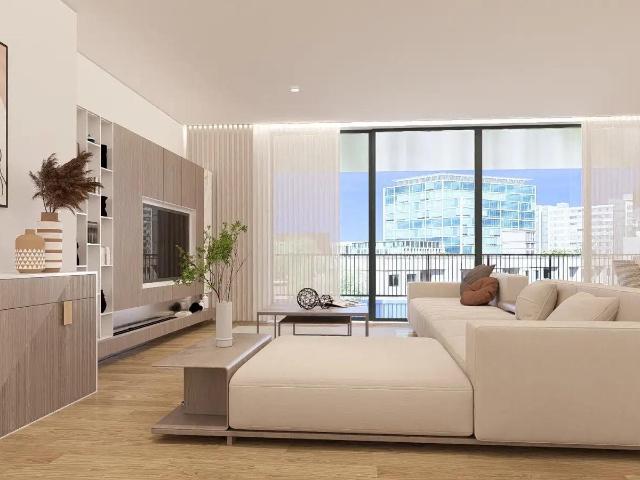 Apresentamos este elegante apartamento T2+1, que se destaca. 137m² Armação De Pêra