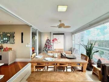 Apresentamos este MARAVILHOSO APARTAMENTO MOBILIADO DE 180M², disponível para venda ou locação no so