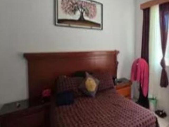 Aprovecha esta gran oportunidad para invertir en esta casa con 5 recámaras ubicada en Las Brisas T.N