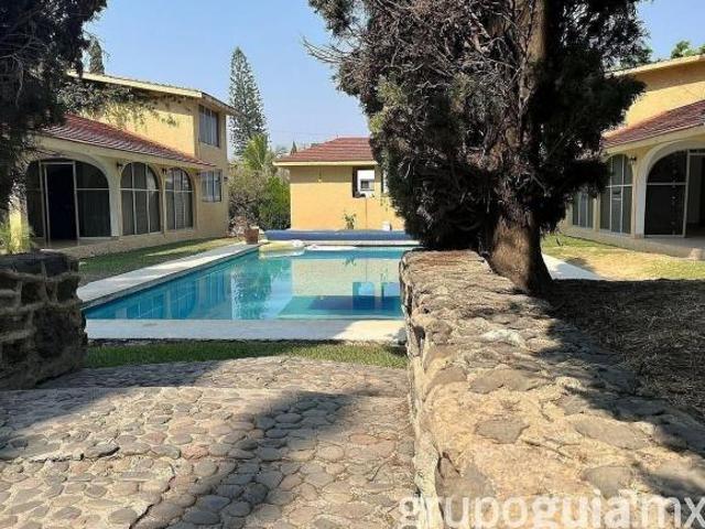APROVECHA: HERMOSA CASA EN LOMAS DE COCOYOC, MORELOS!