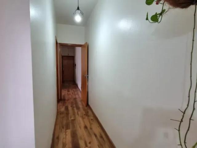 Aproveite o sol e a vista, apartamento para venda de frente com sacada, 2 dormit