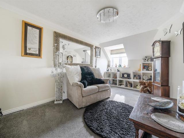 Apsley Lodge, Waterlooville, Hampshire