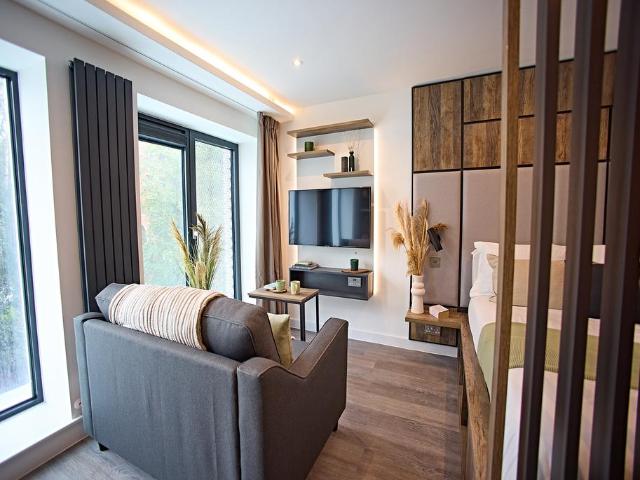 Apt 0115, Live Oasis St Albans Place. Studio to rent £1,219 pcm £281 pw