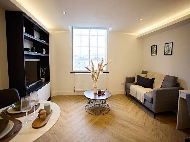 Apt 0411, Live Oasis Eastgate