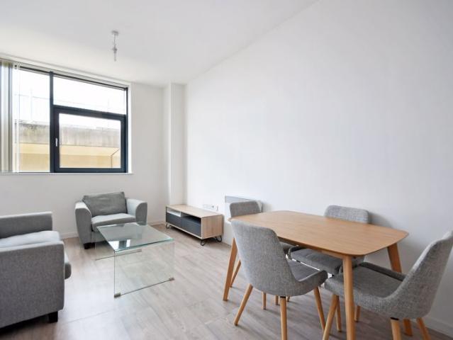 Apt 104 The Gateway, Sheffield S2, 1 bed flat to rent, £850 pcm | PrimeLocation