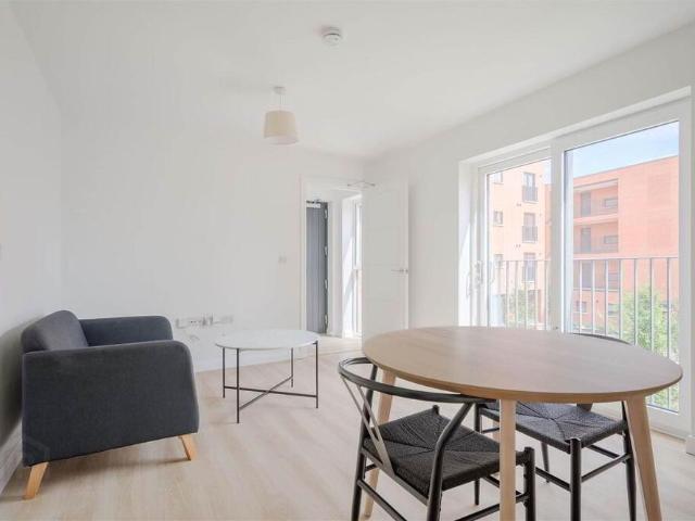 Apt 1, 4 Dayton Street, Belfast, BT13 2BX