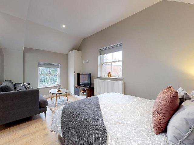 Apt 1, 23 Springfield Mount #717431 LS2, Studio to rent, £899 pcm | PrimeLocation