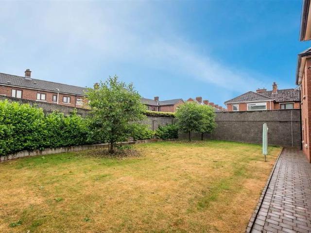 Apt 1, 201 Holywood Road, Belfast, BT4 2DG