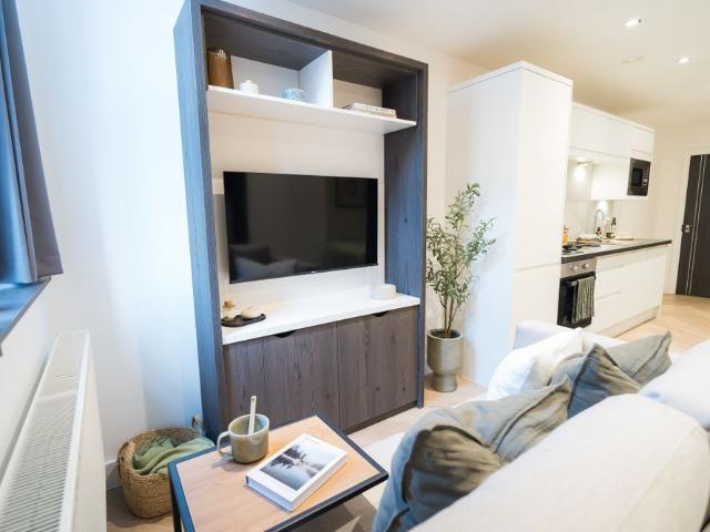 Apt 207, Churchill House Residence