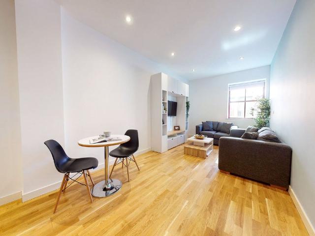 Apt 23, Crown Residence