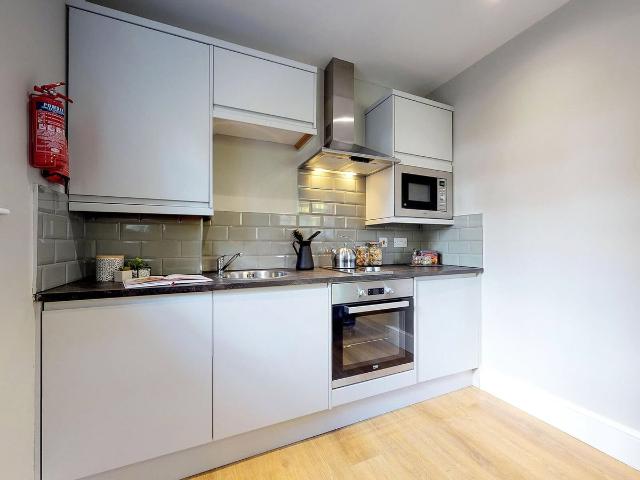Apt 2, 23 Springfield Mount #245641 LS2, 1 bed flat to rent, £1,074 pcm | PrimeLocation