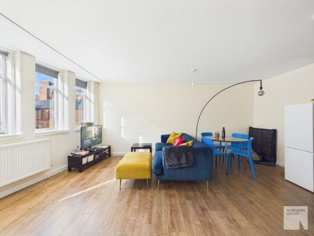 Apt 2: Vernon Street