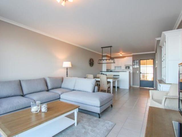 Apt. 2 bedrooms Seafront with sea view, 2 nice terraces