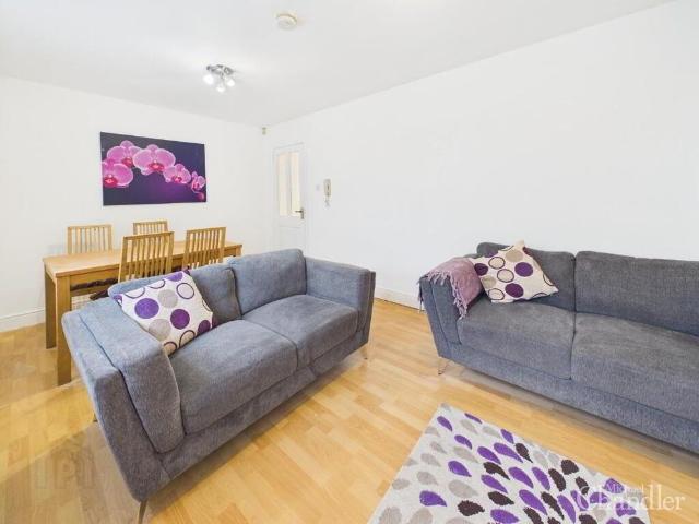 Apt 2 Harland Mews, 20A Station Road, Belfast, BT4 1RE