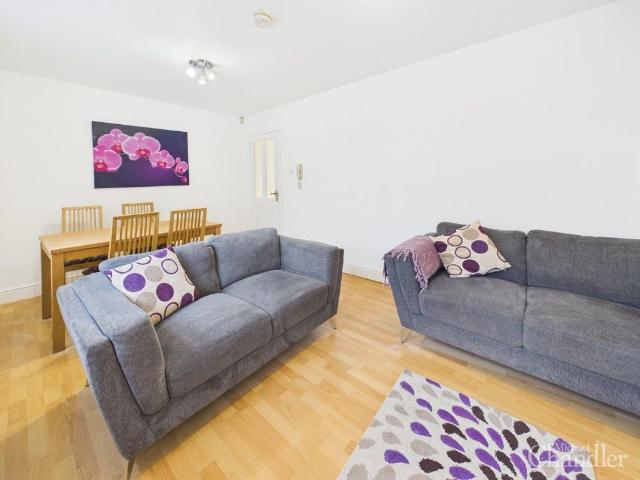 Apt 2 Harland Mews, 20A Station Road, Belfast, BT4 1RE