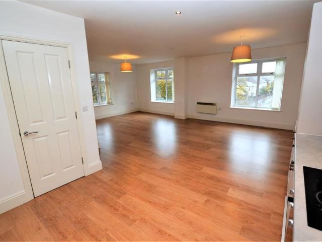 Apt 2, Stratford Road, Liverpool