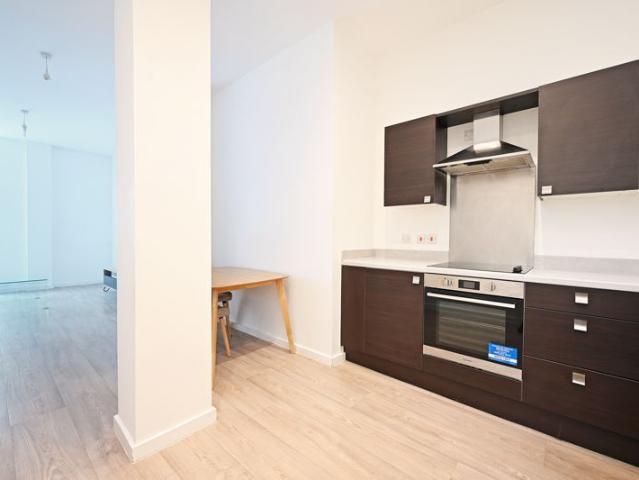 Apt 306 The Gateway, Sheffield S2, 1 bed flat to rent, £875 pcm | PrimeLocation