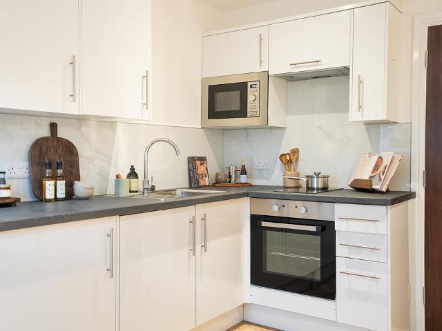 Apt 35, Portland Place, 54 56. 1 bed apartment to rent £1,025 pcm £237 pw