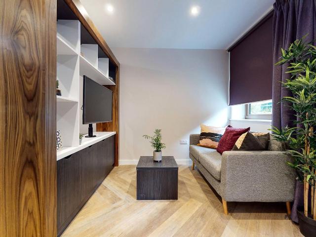Apt 41, Live Oasis Wade Lane #890297 LS2, Studio to rent, £998 pcm | PrimeLocation