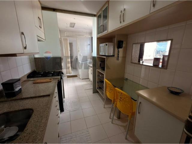 Apt 4/4 no Cidade Jardim 4 vagas de garagem