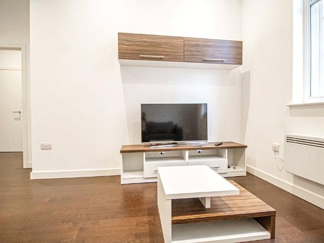 Apt 48, Park Square Residence